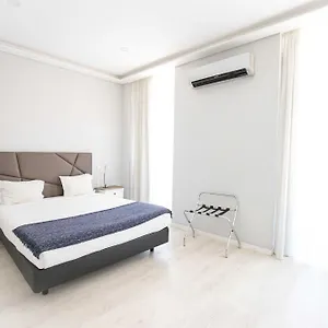 Grande Pensao Residencial Alcobia Portogallo