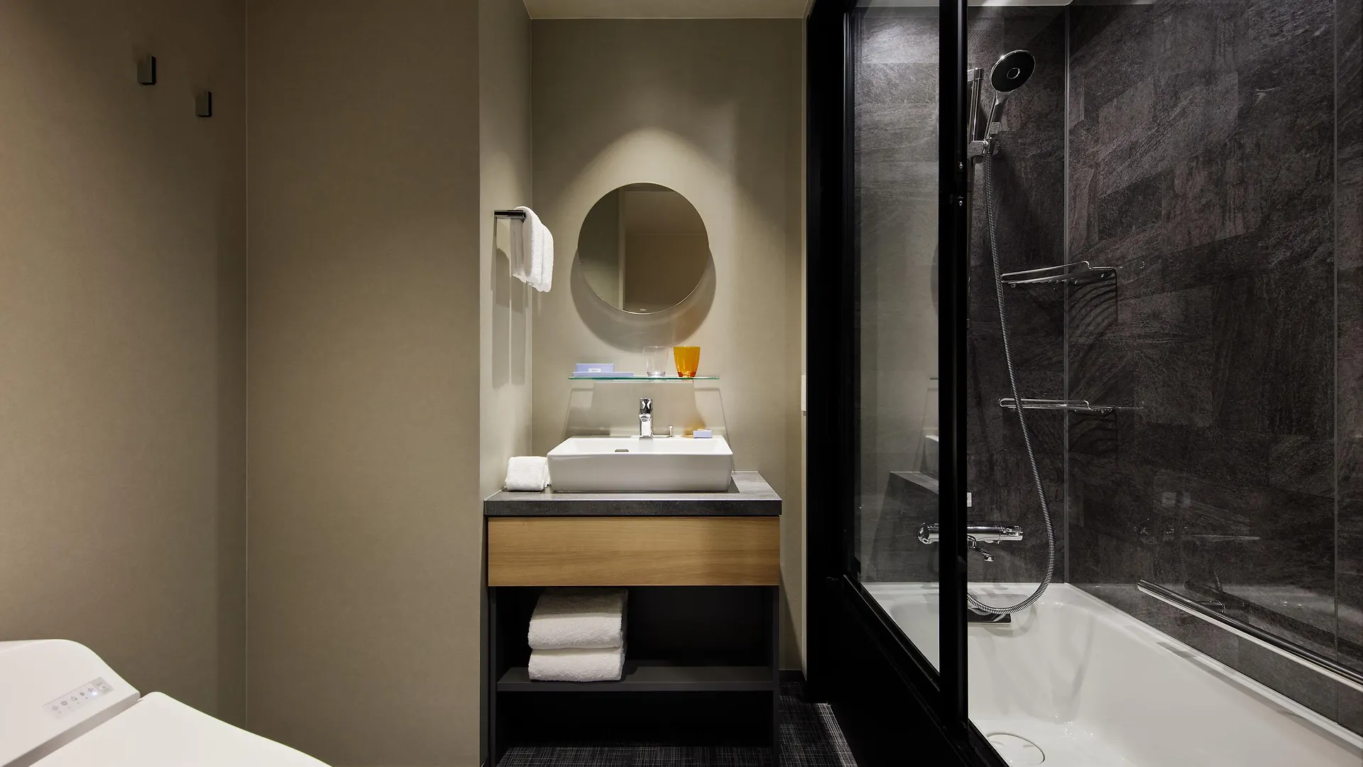 Oakwood Hotel Oike Kyoto